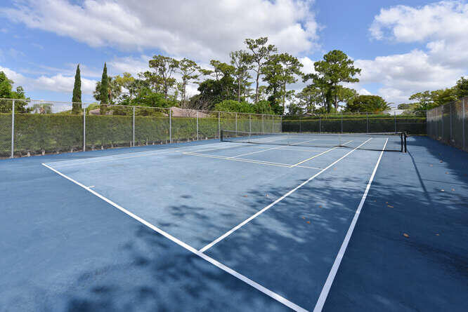 493 Forestview Drive, Atlantis