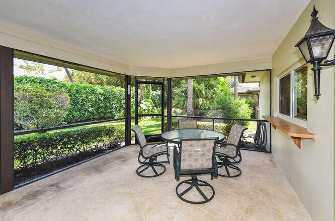 493 Forestview Drive, Atlantis