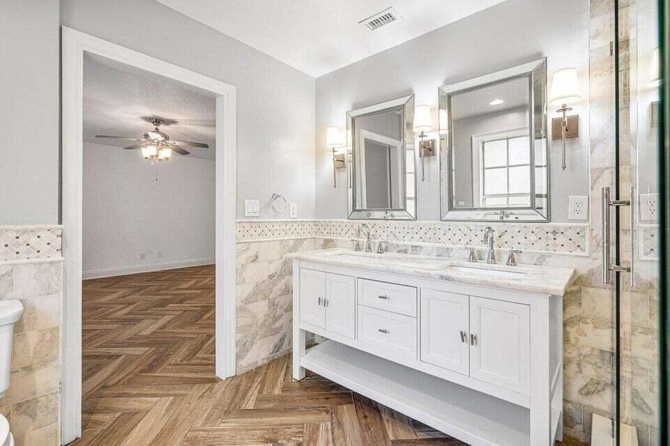 350 SW 8th Street 2