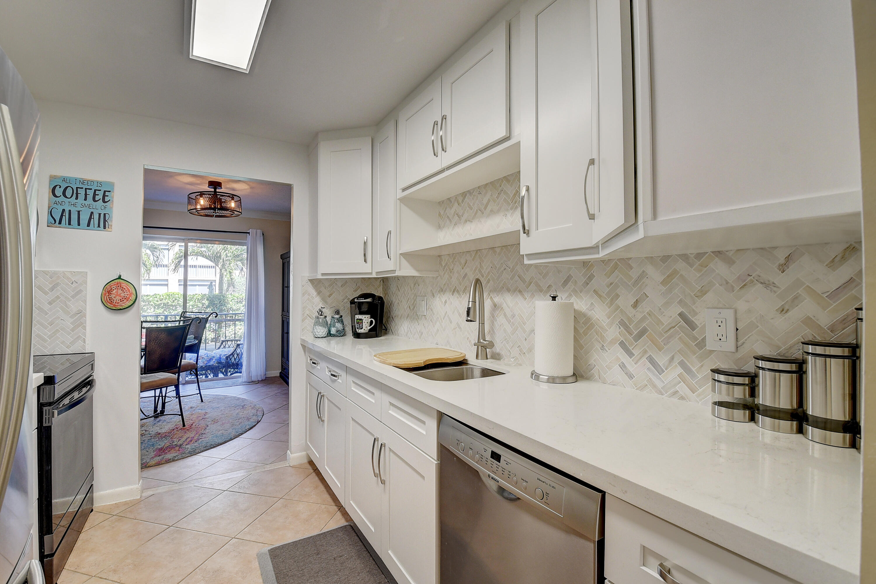 1111 S Ocean Boulevard 123