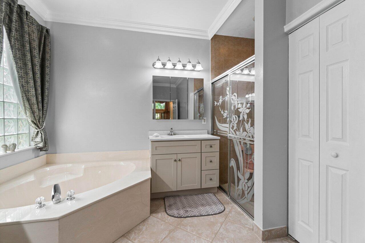 7570 Starfish Reef Lane
