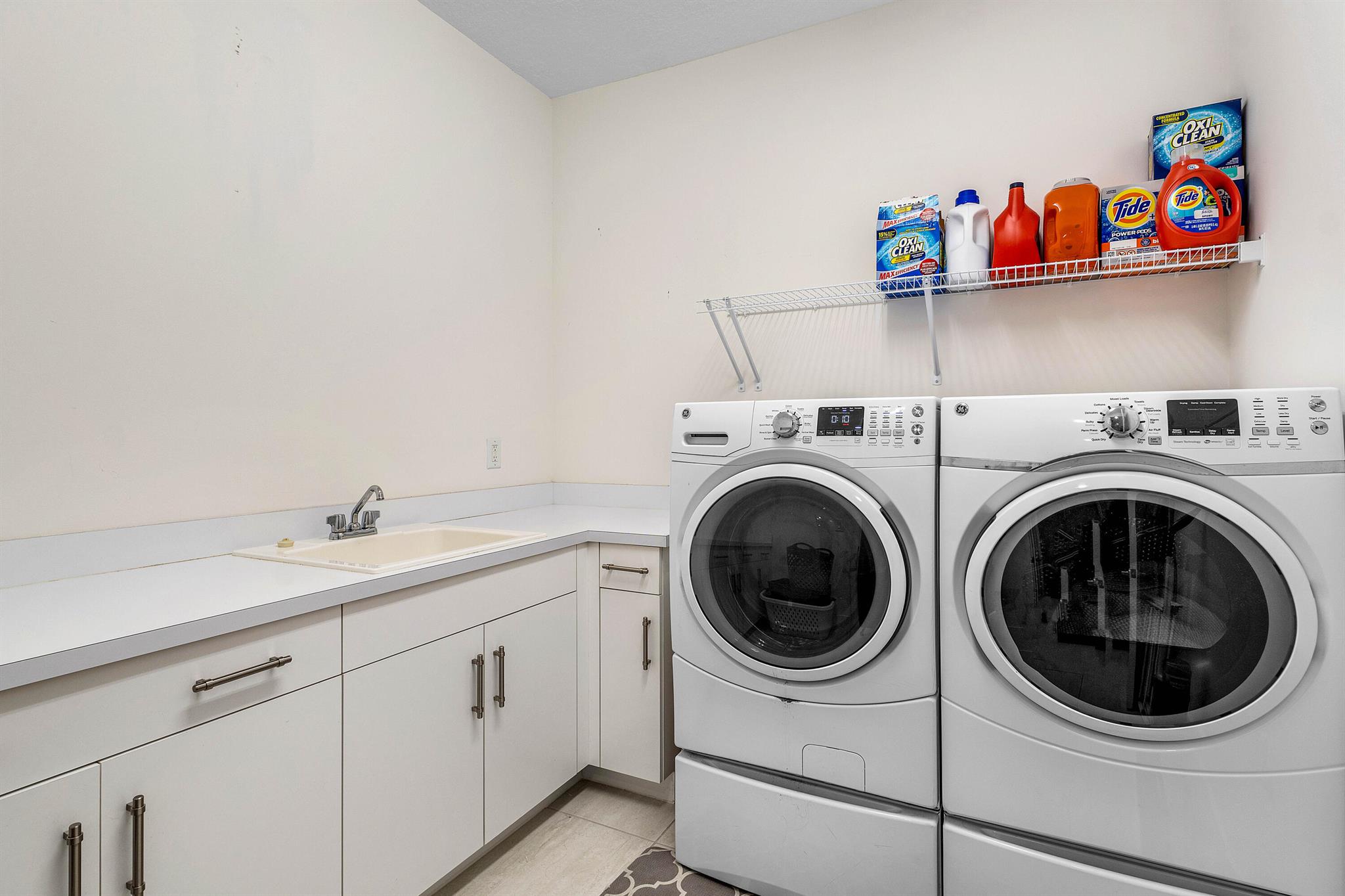 9601 Highland Pointe Pass