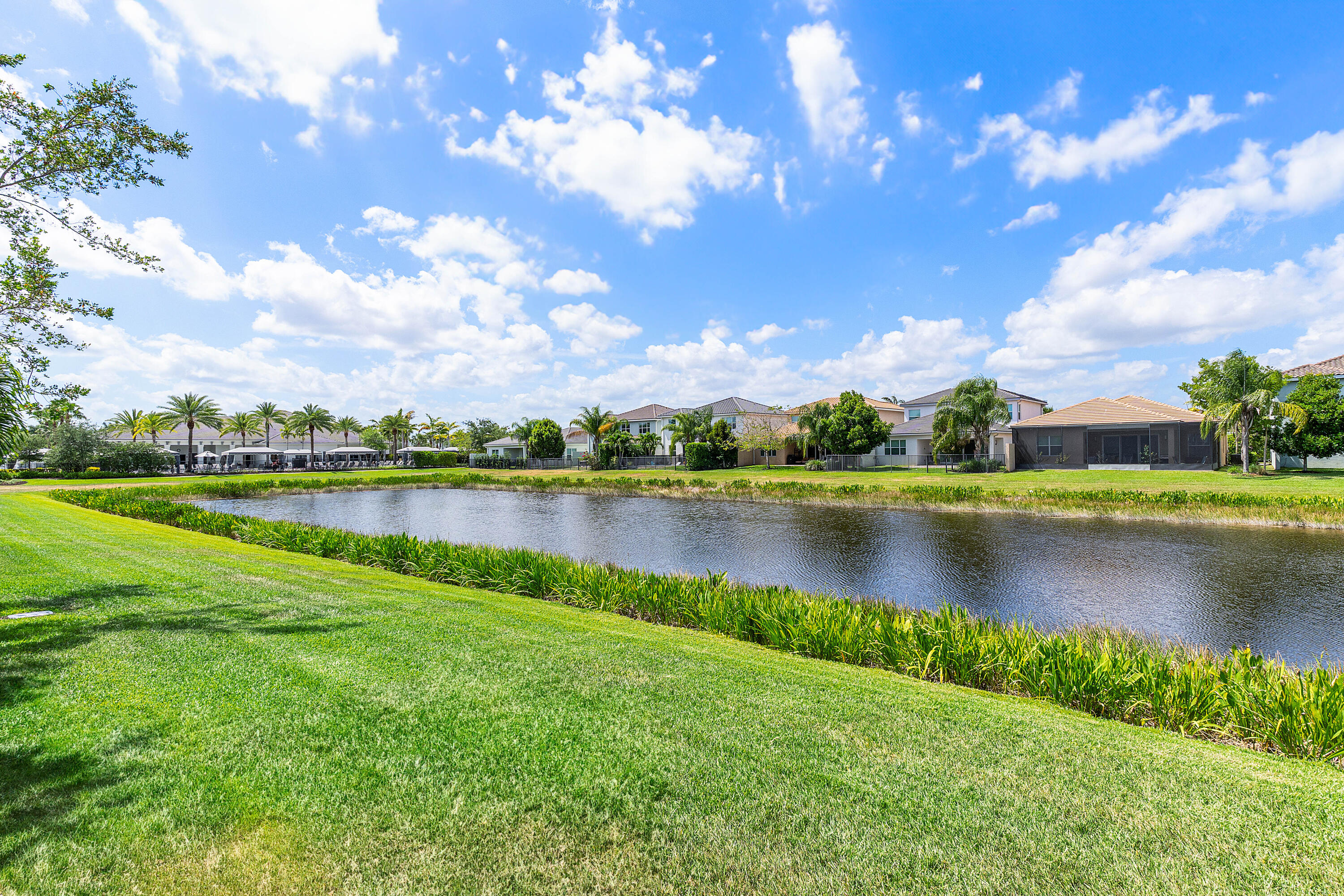 9601 Highland Pointe Pass