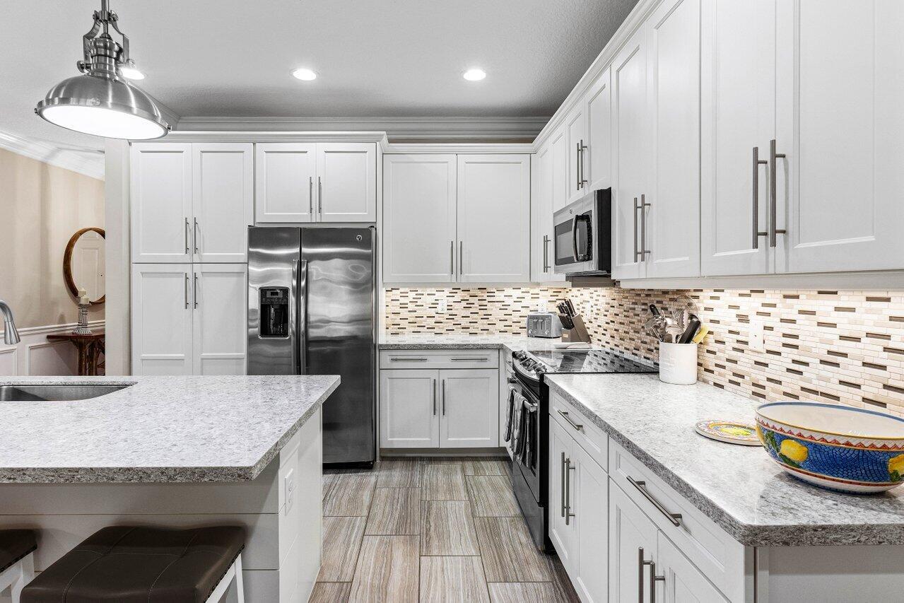 14133 Paverstone Ter Terrace