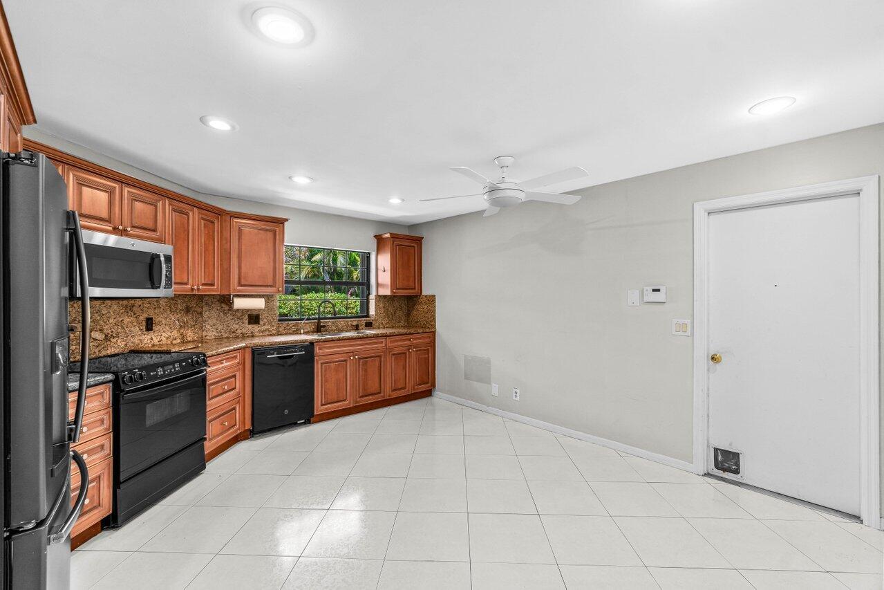 10535 Ladypalm Lane, B, Boca Raton Unit: B