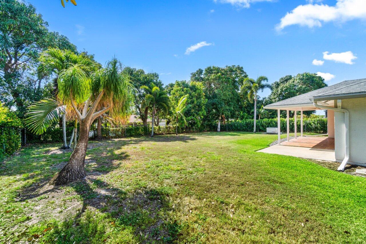 22 Pepperwood Court