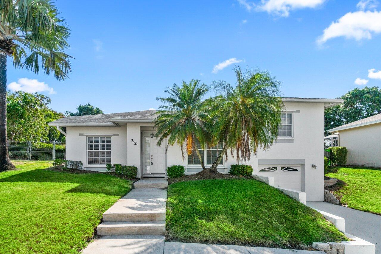 22 Pepperwood Court