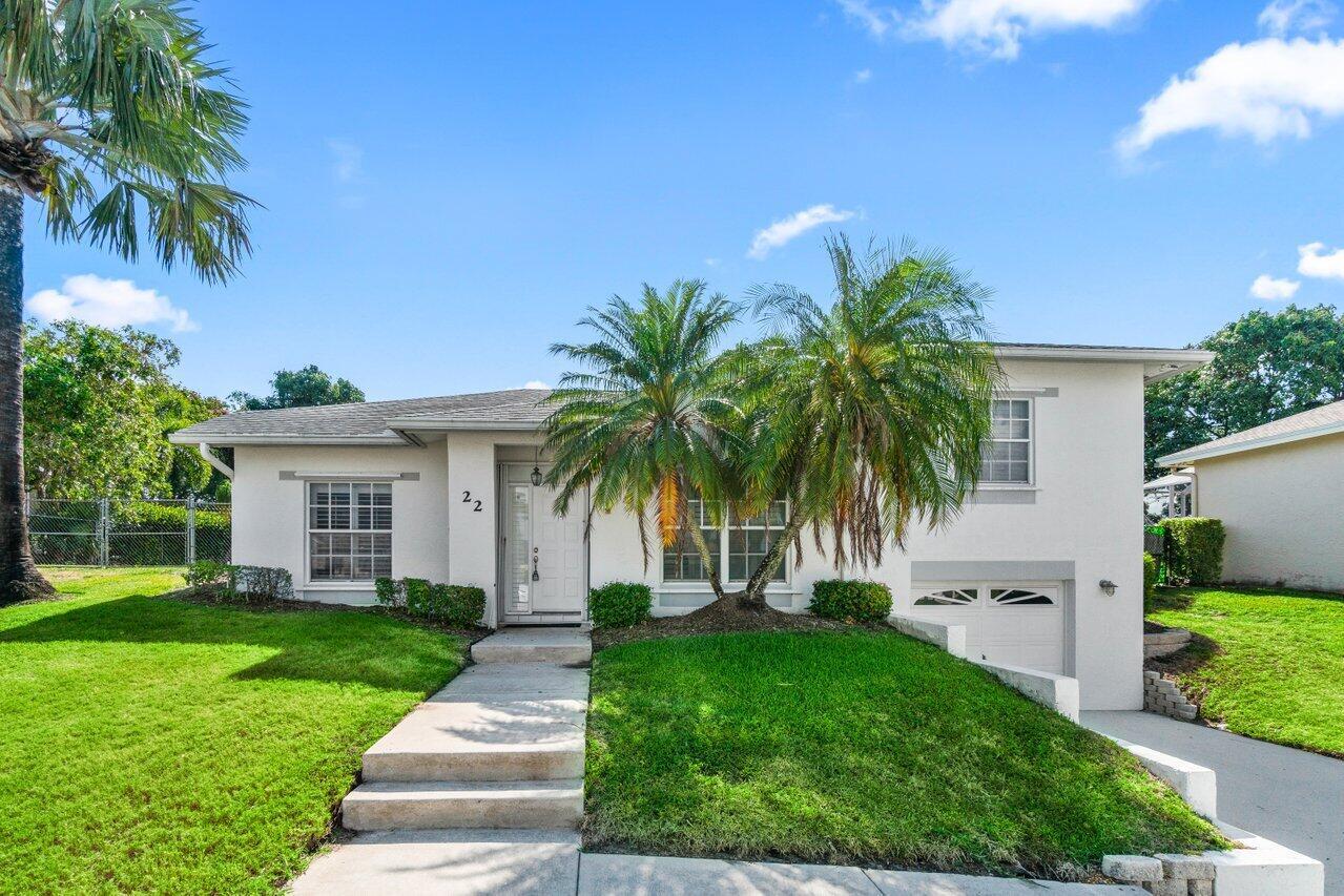 22 Pepperwood Court
