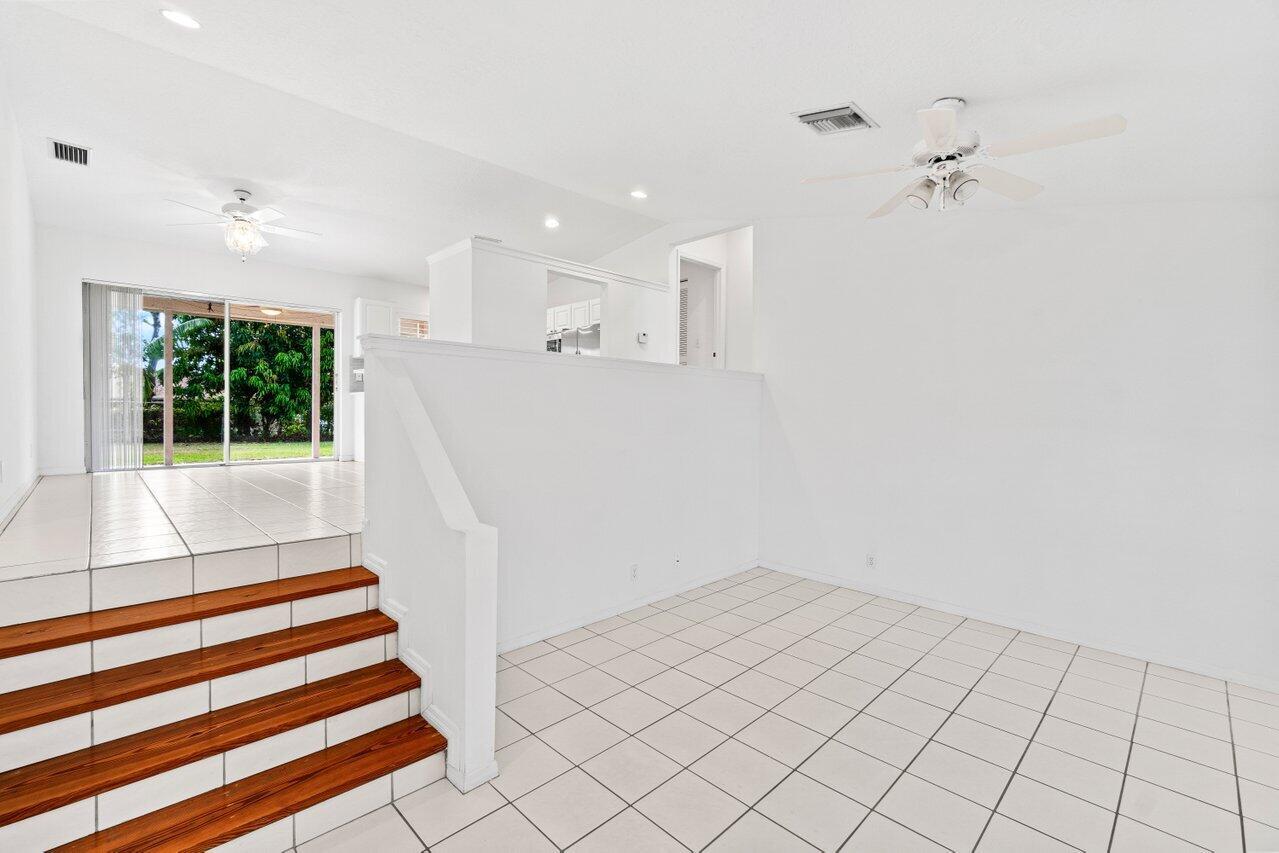 22 Pepperwood Court