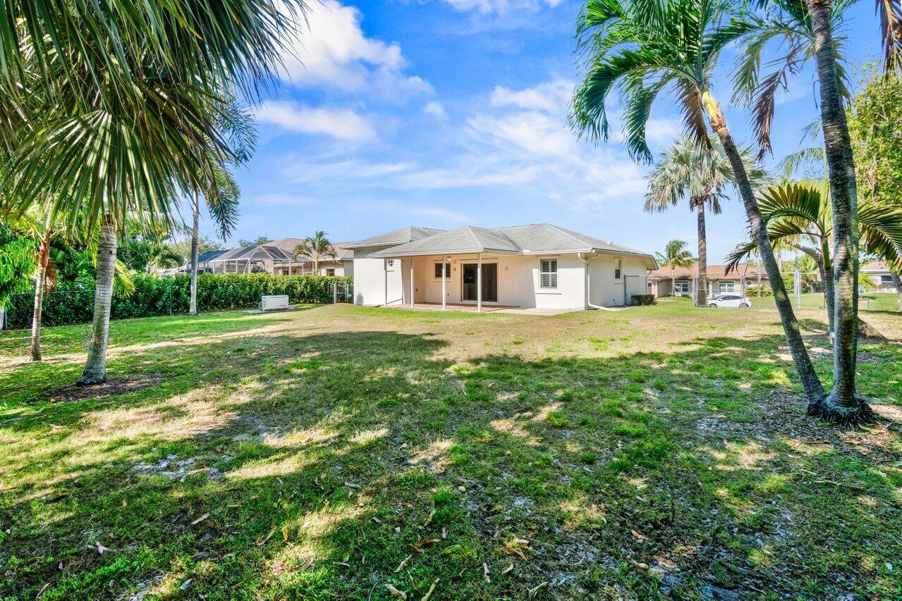 22 Pepperwood Court