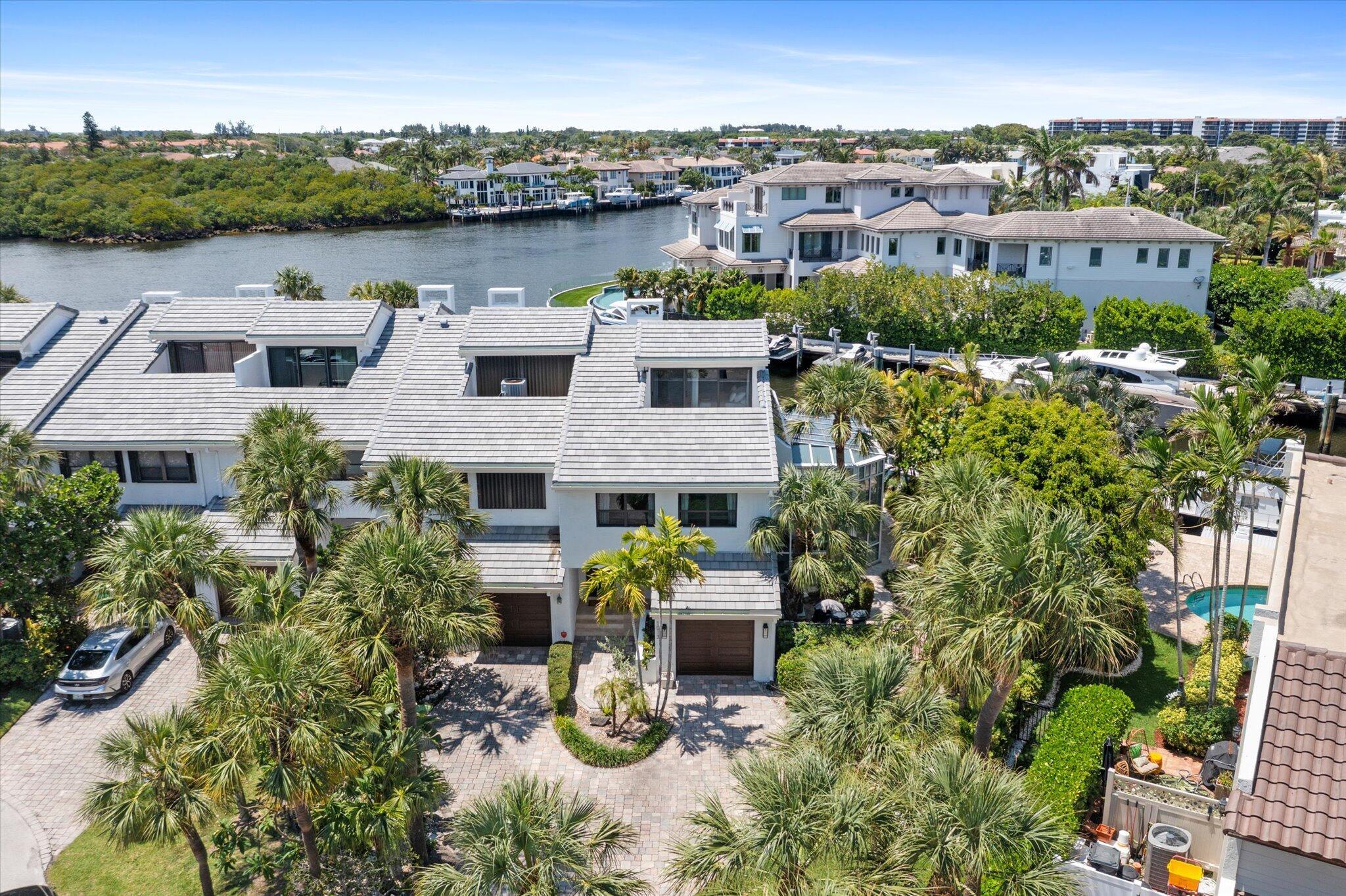 1013 Bel Air Drive 1