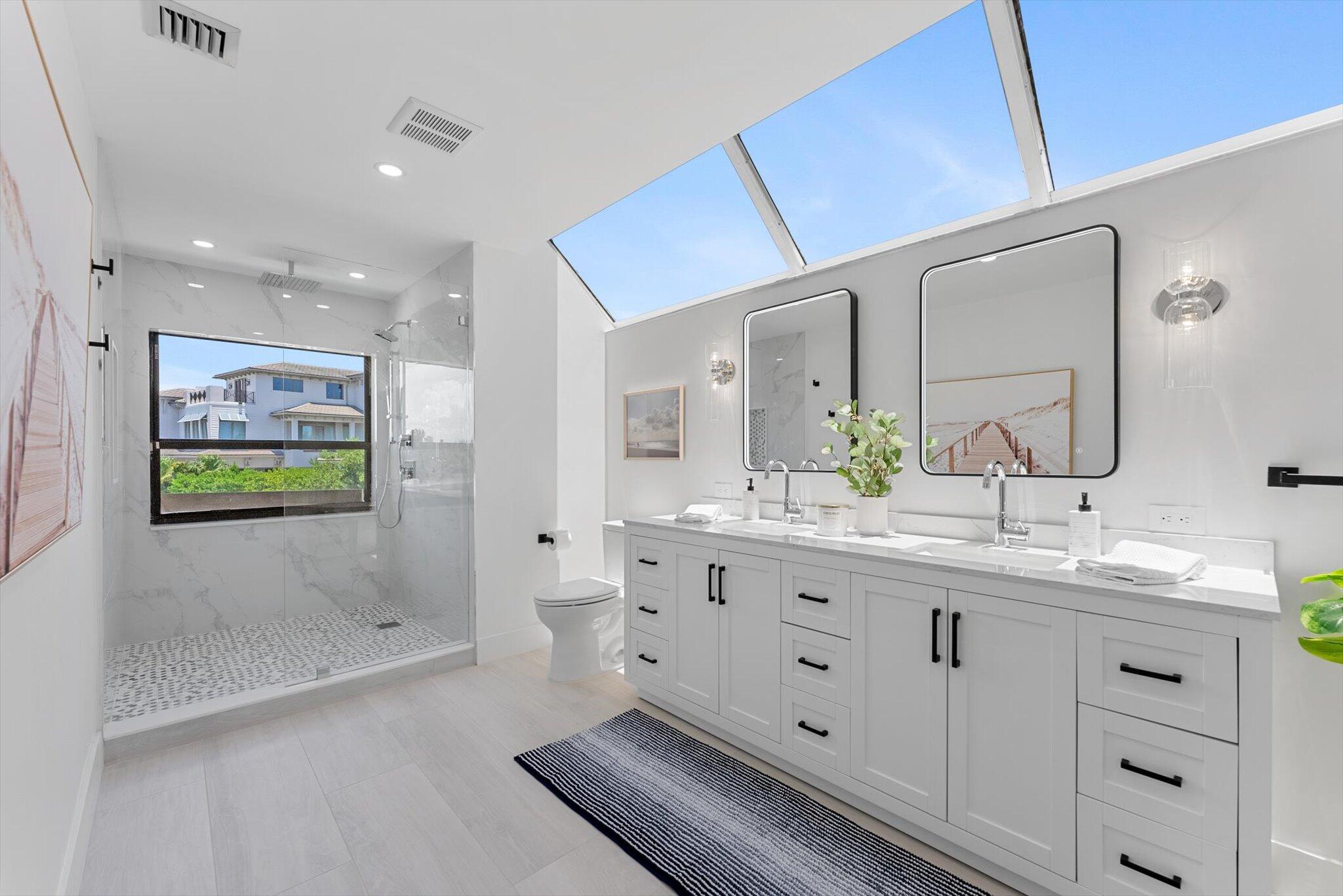 1013 Bel Air Drive 1
