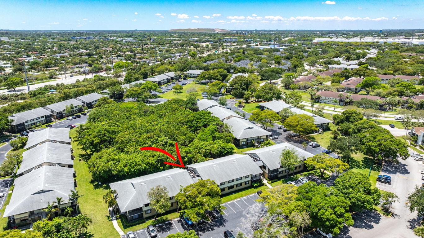 545 Trace Circle 106, Deerfield Beach Unit: 106