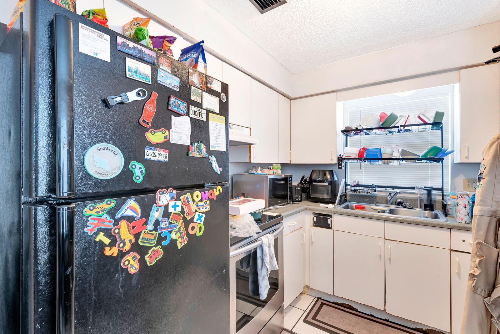 6520/6522 12th Street W
