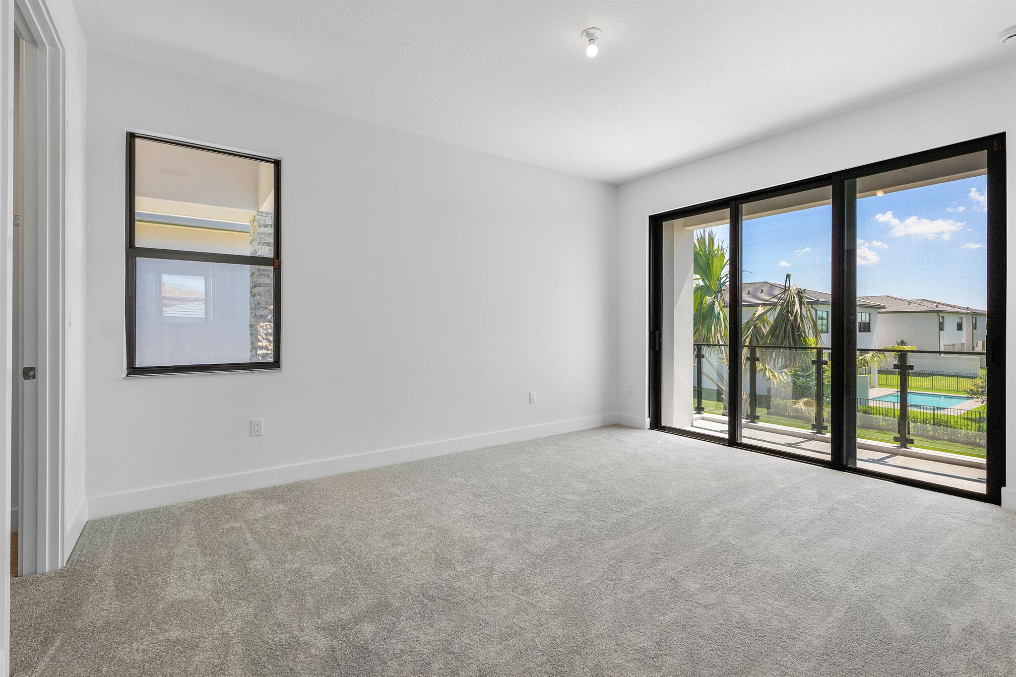 20415 Southernwood Avenue