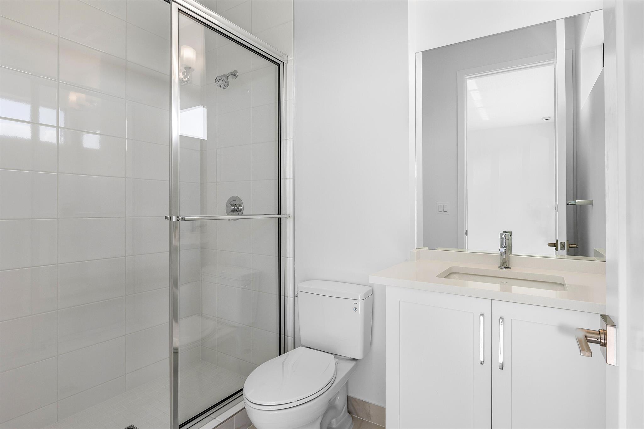 20415 Southernwood Avenue