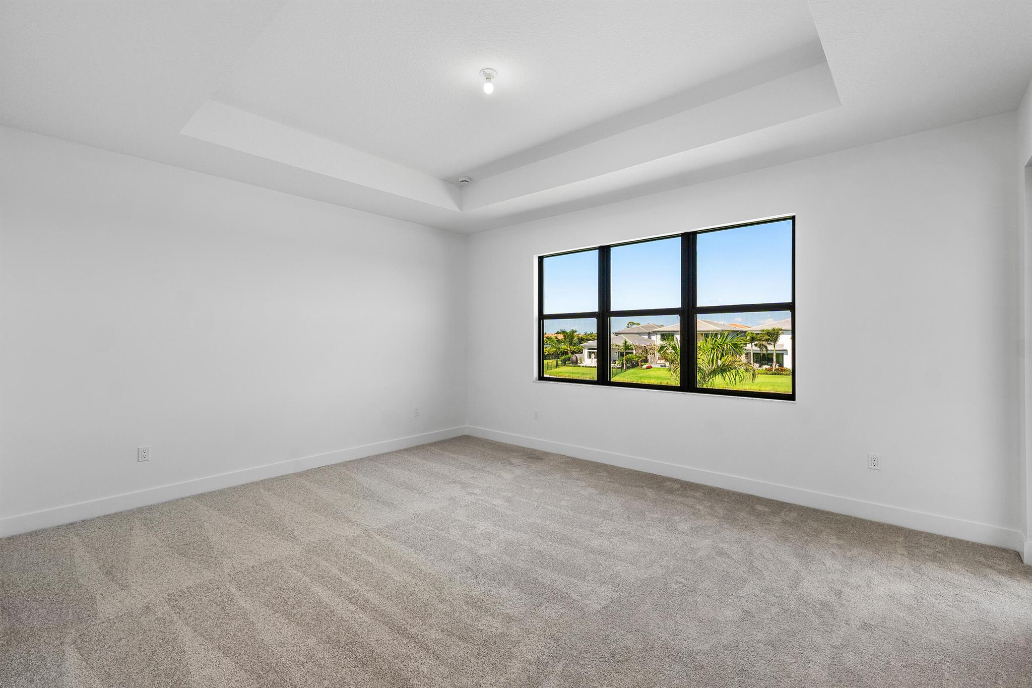 20415 Southernwood Avenue