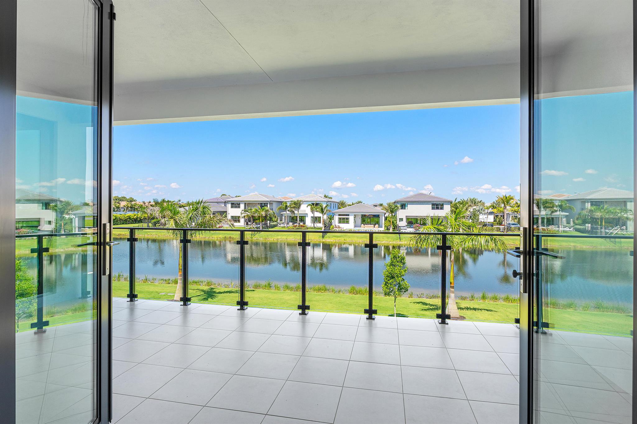 20415 Southernwood Avenue