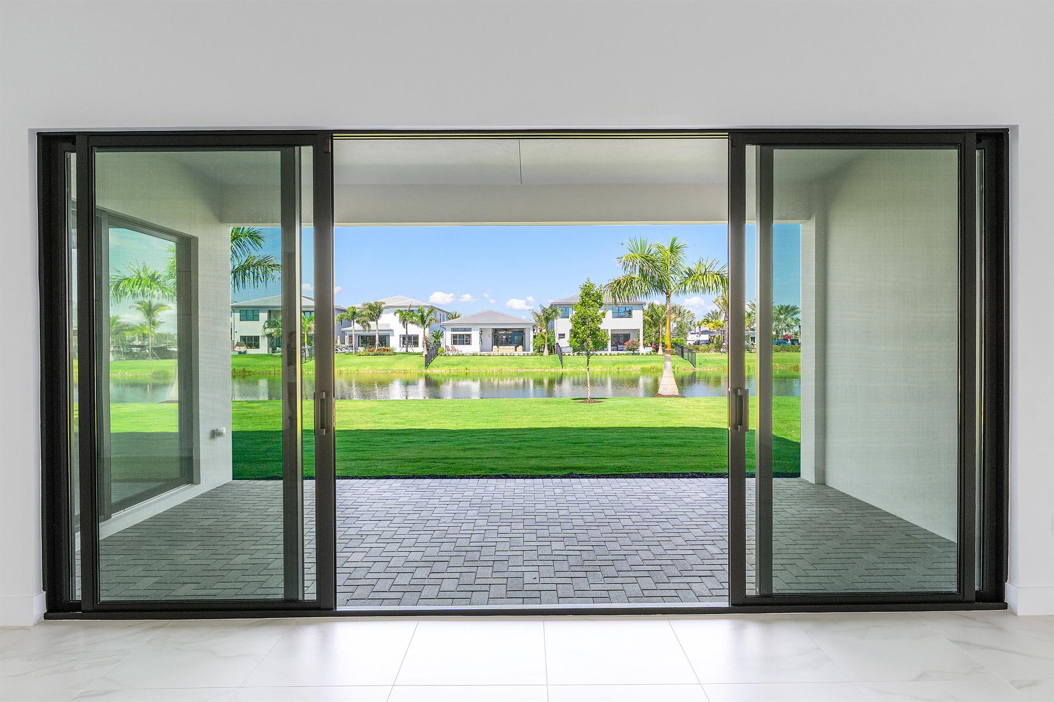 20415 Southernwood Avenue