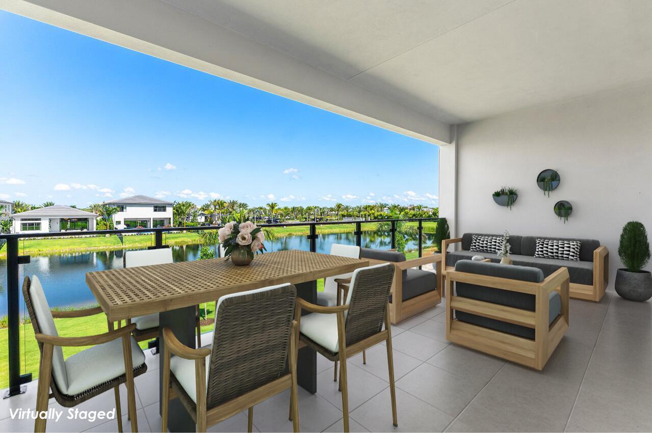 20415 Southernwood Avenue