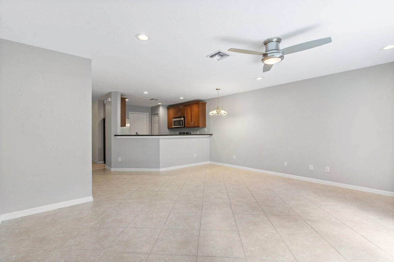 22188 Majestic Woods Way