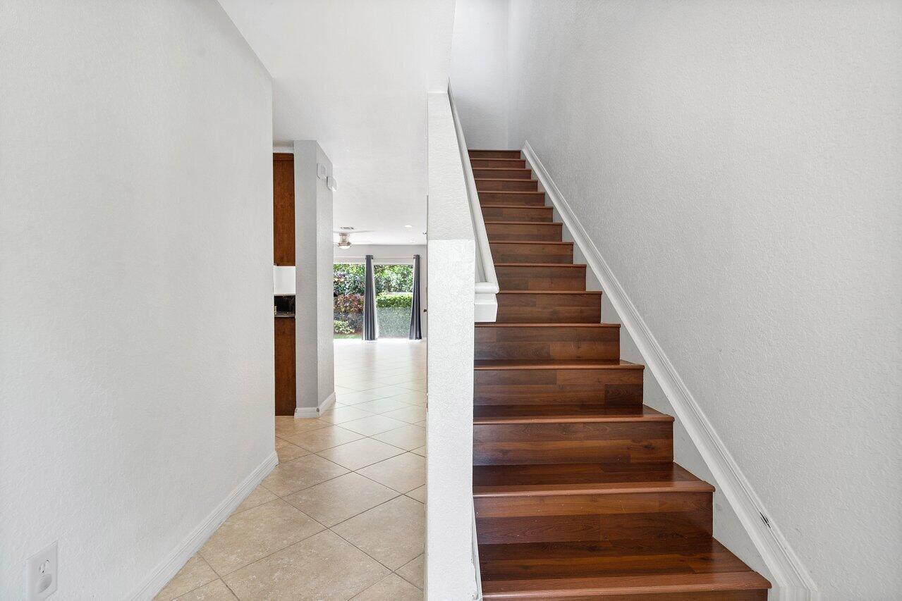 22188 Majestic Woods Way