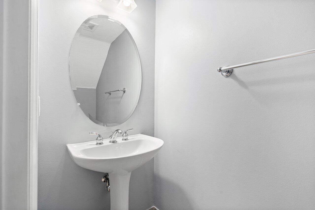 22188 Majestic Woods Way