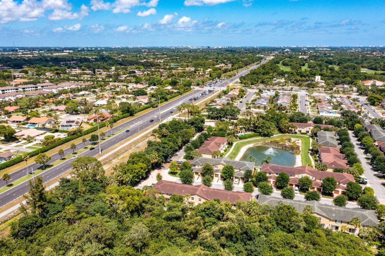 22188 Majestic Woods Way