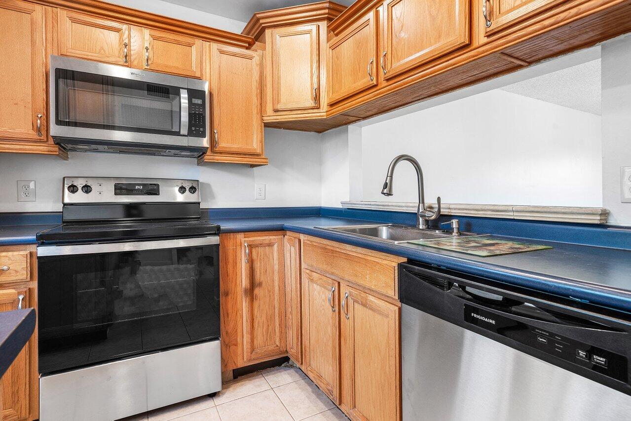 6808 Palmetto Circle S 202, Boca Raton Unit: 202