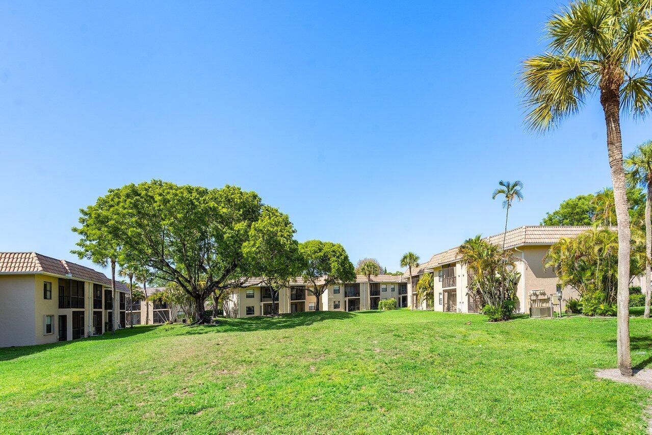 6808 Palmetto Circle S 202, Boca Raton Unit: 202