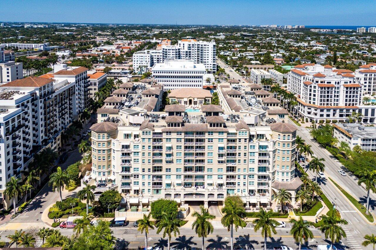 99 SE Mizner Boulevard Ph 37