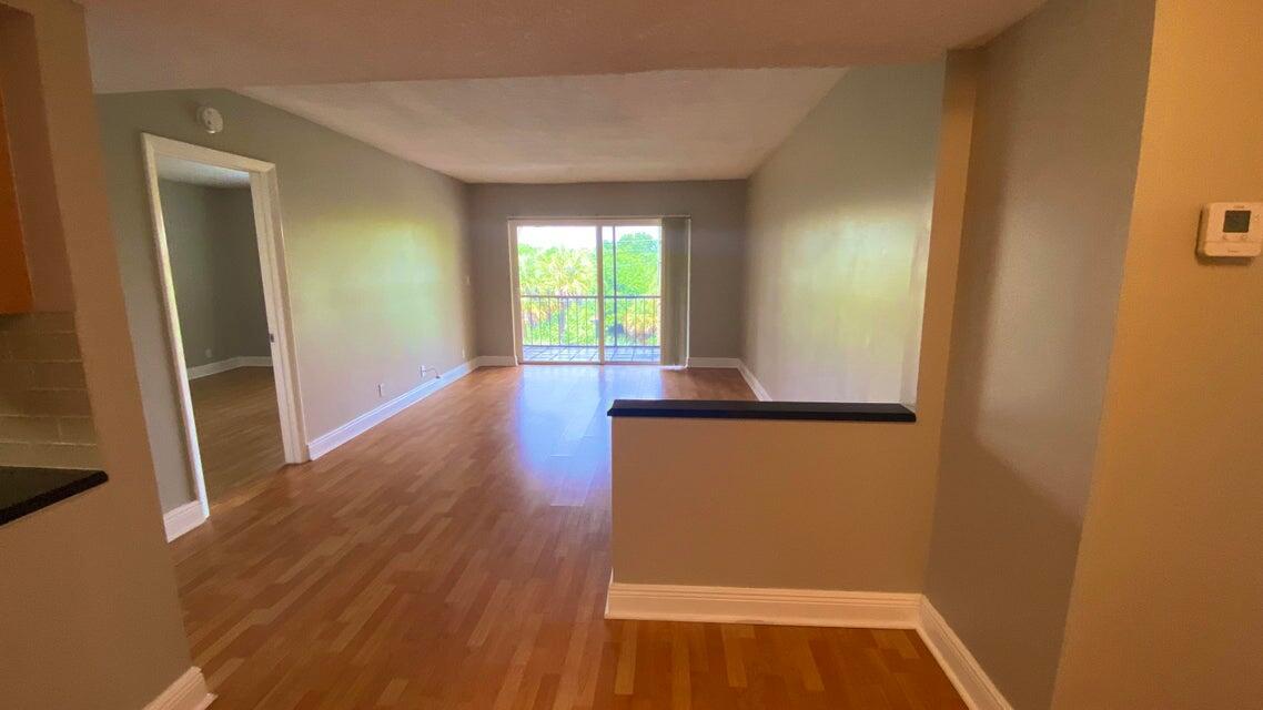 490 NW 20th Street 314