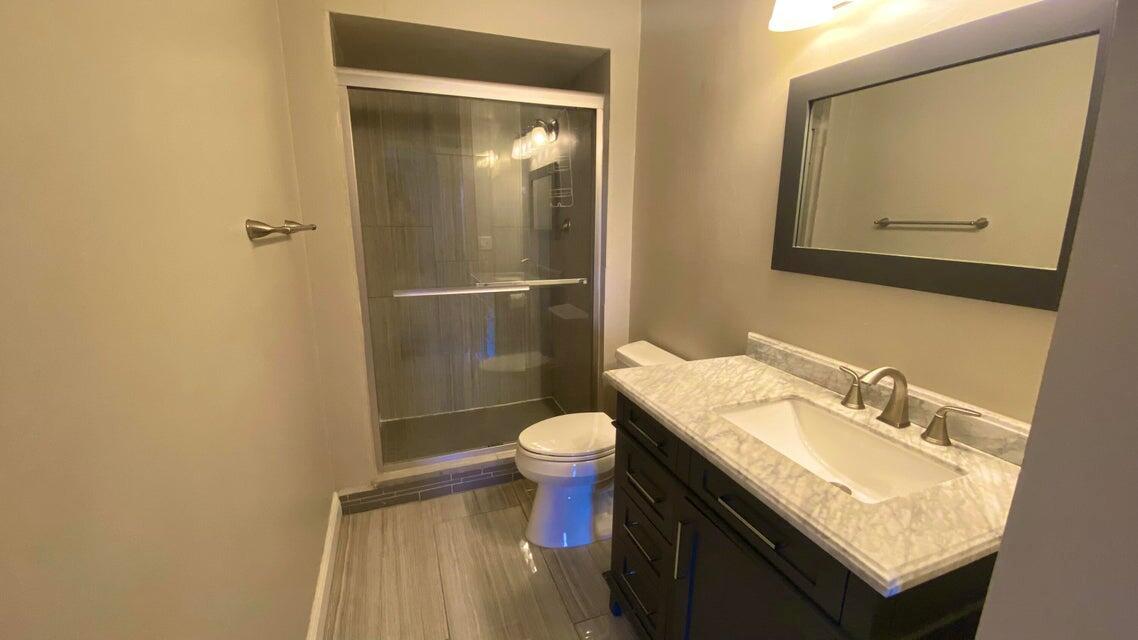 490 NW 20th Street 314