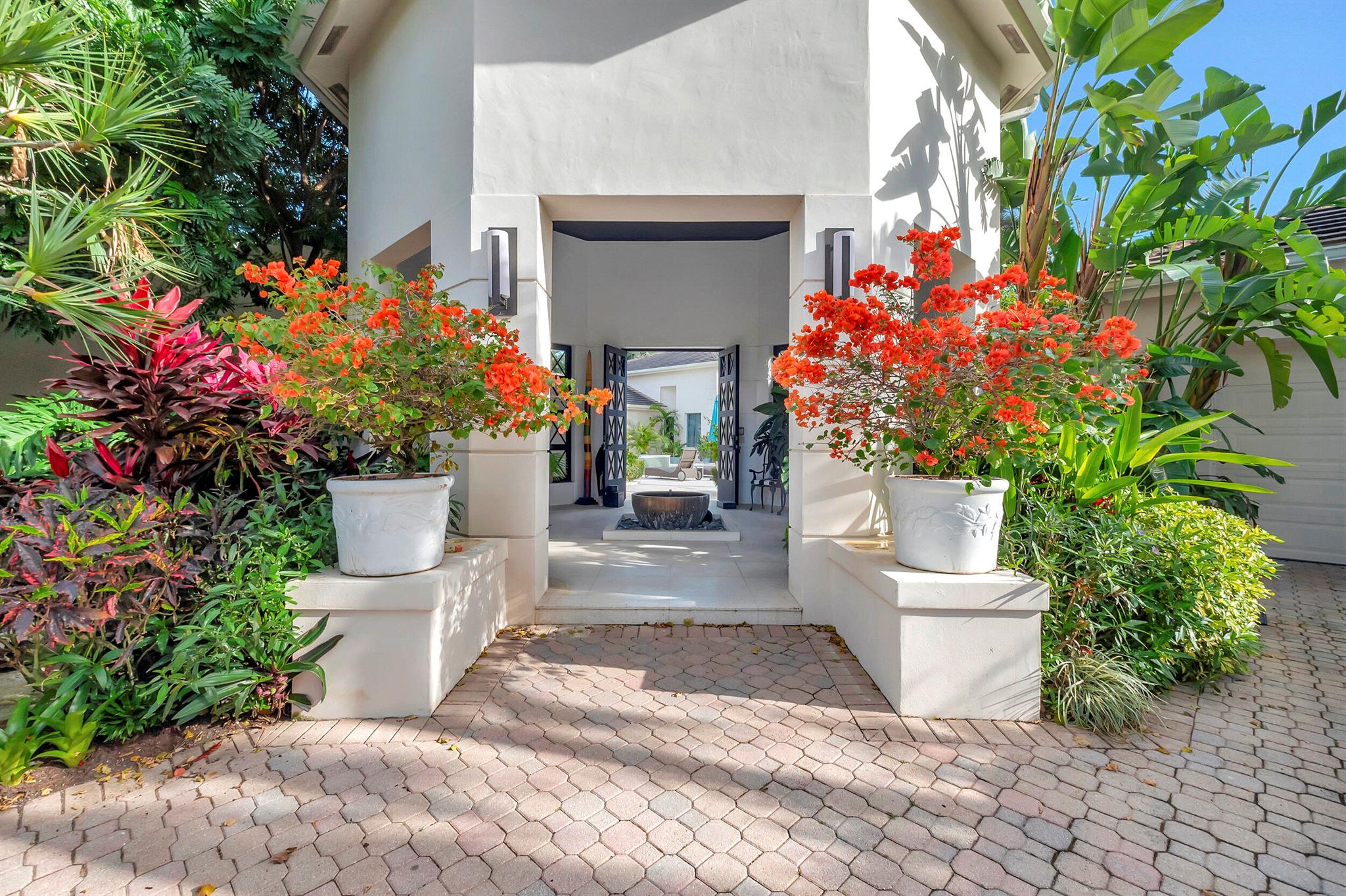 17070 Royal Cove Way