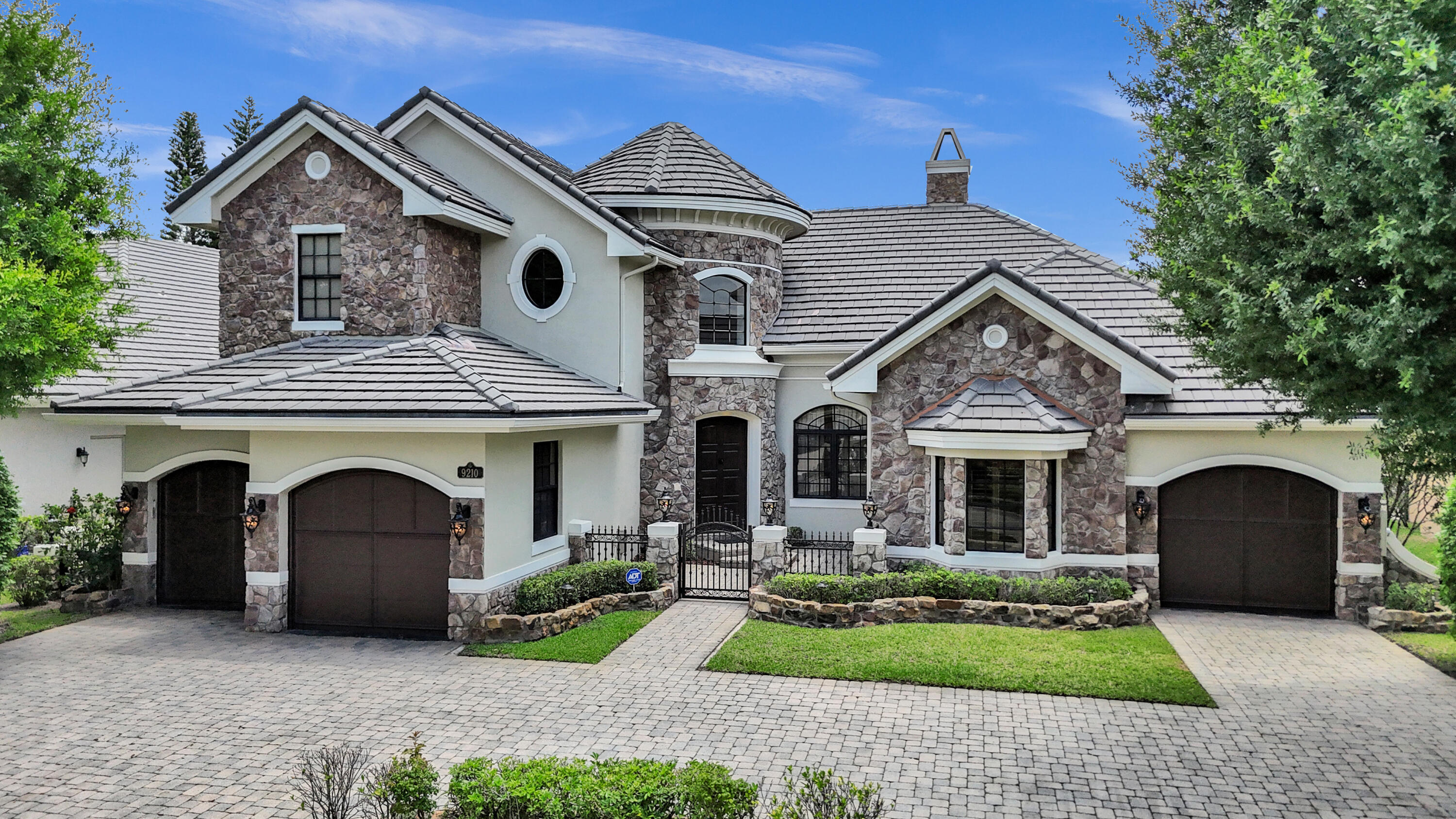 9210 Equus Circle