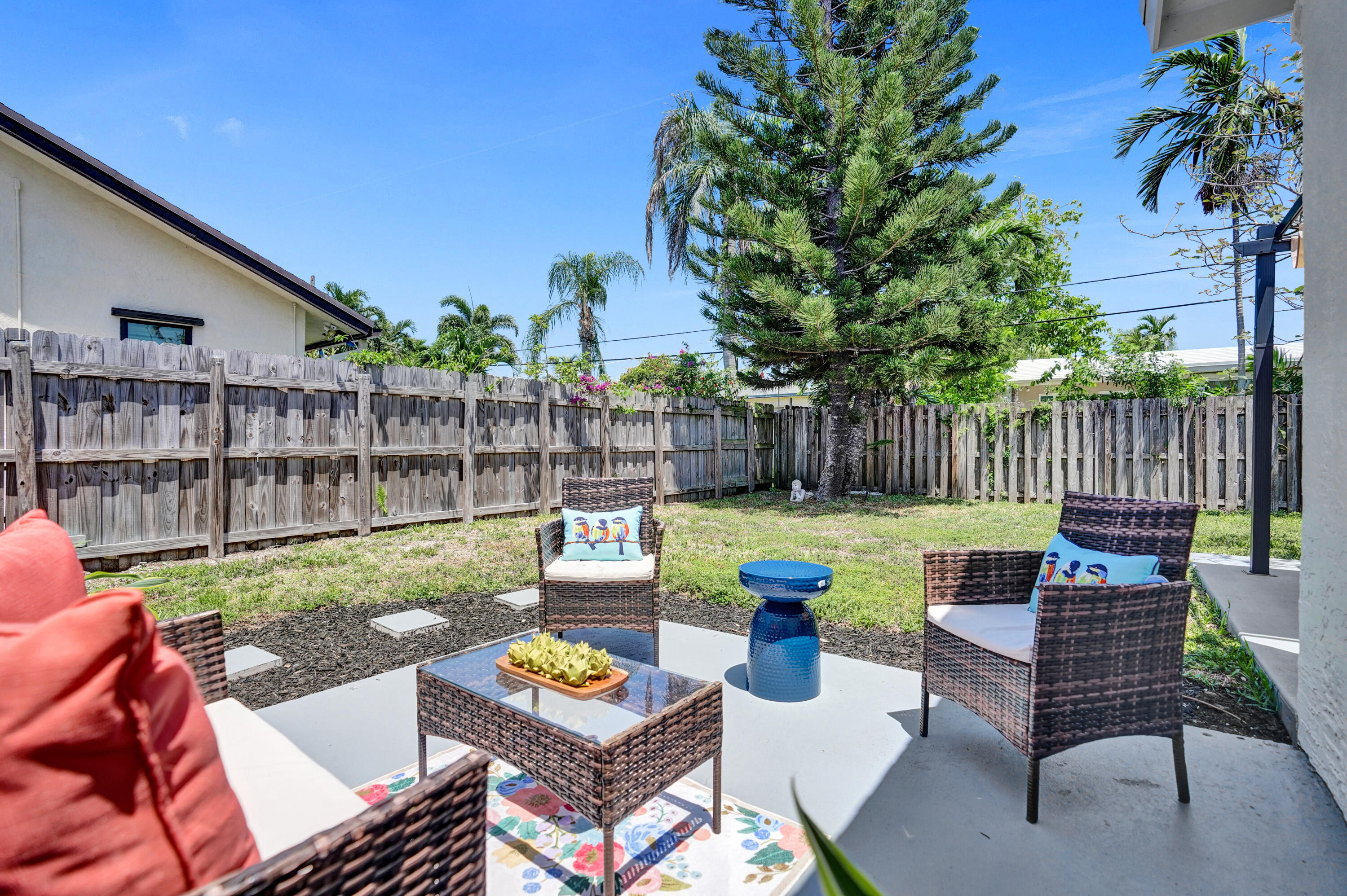 2661 NE 20th Street