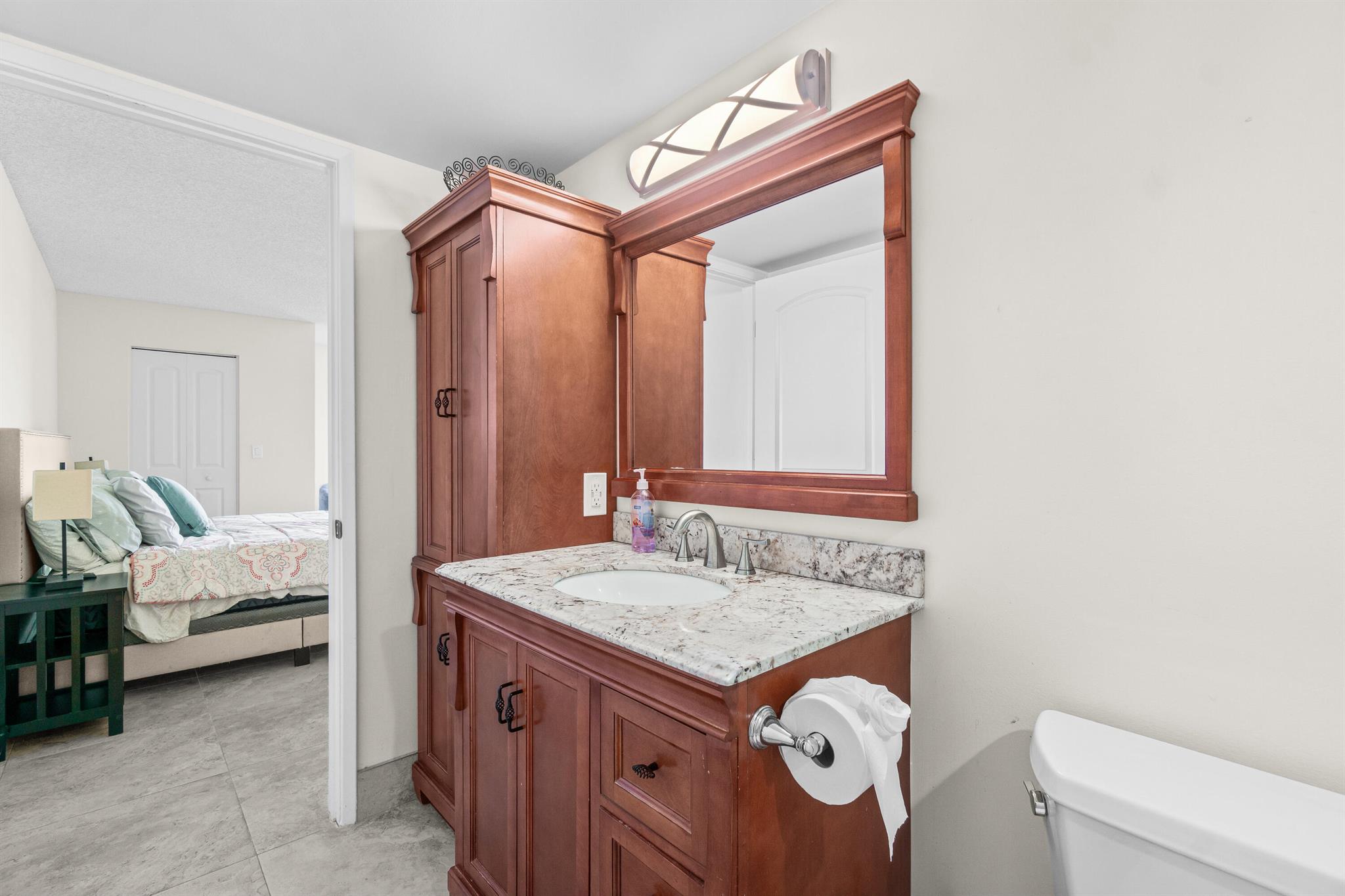 7290 Kinghurst Drive 809