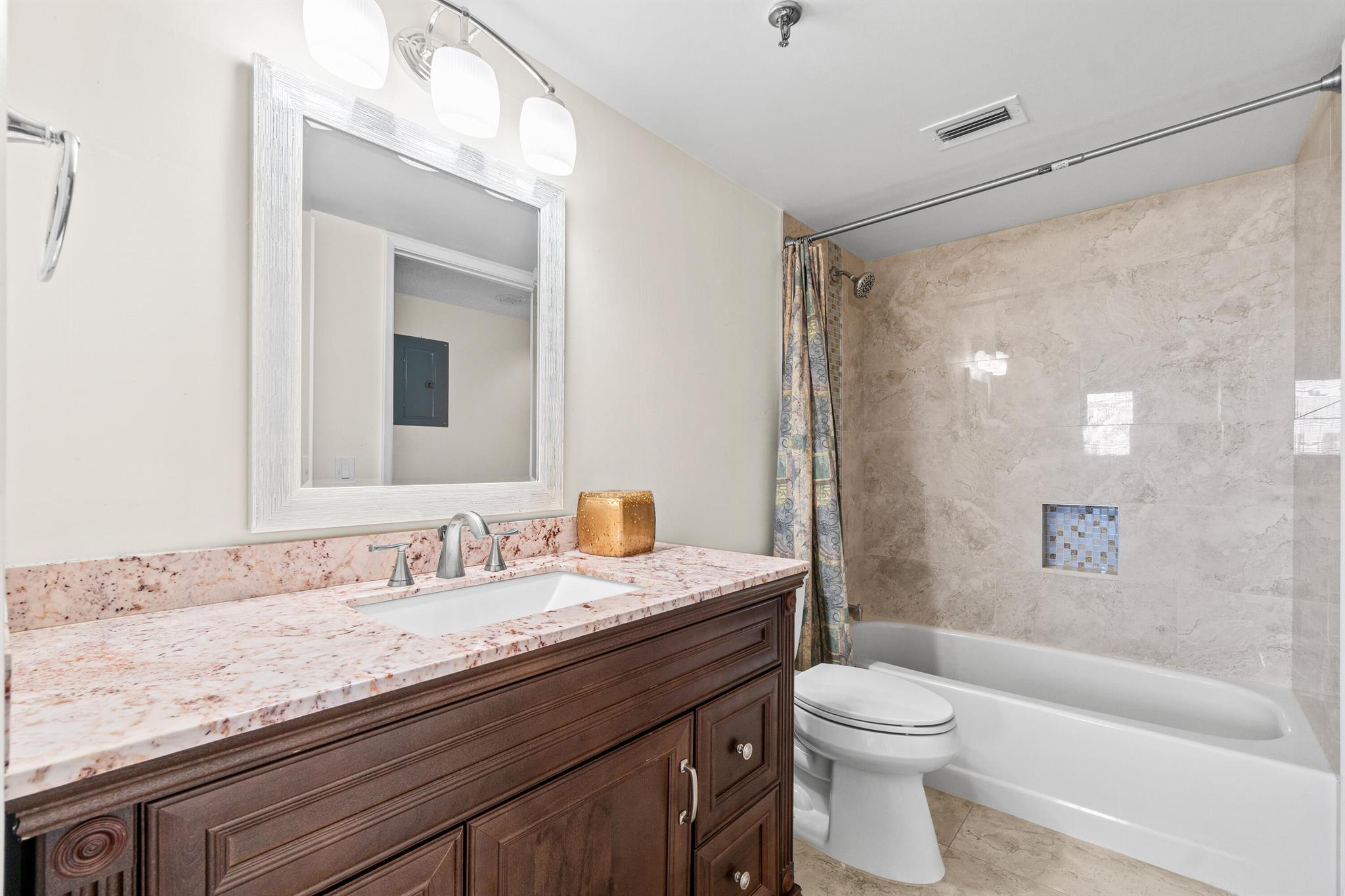 7290 Kinghurst Drive 809