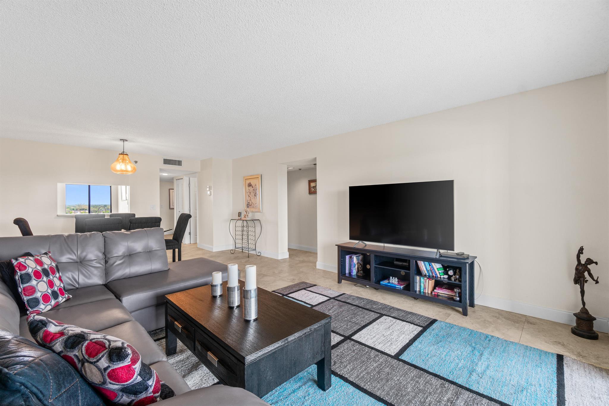 7290 Kinghurst Drive 809