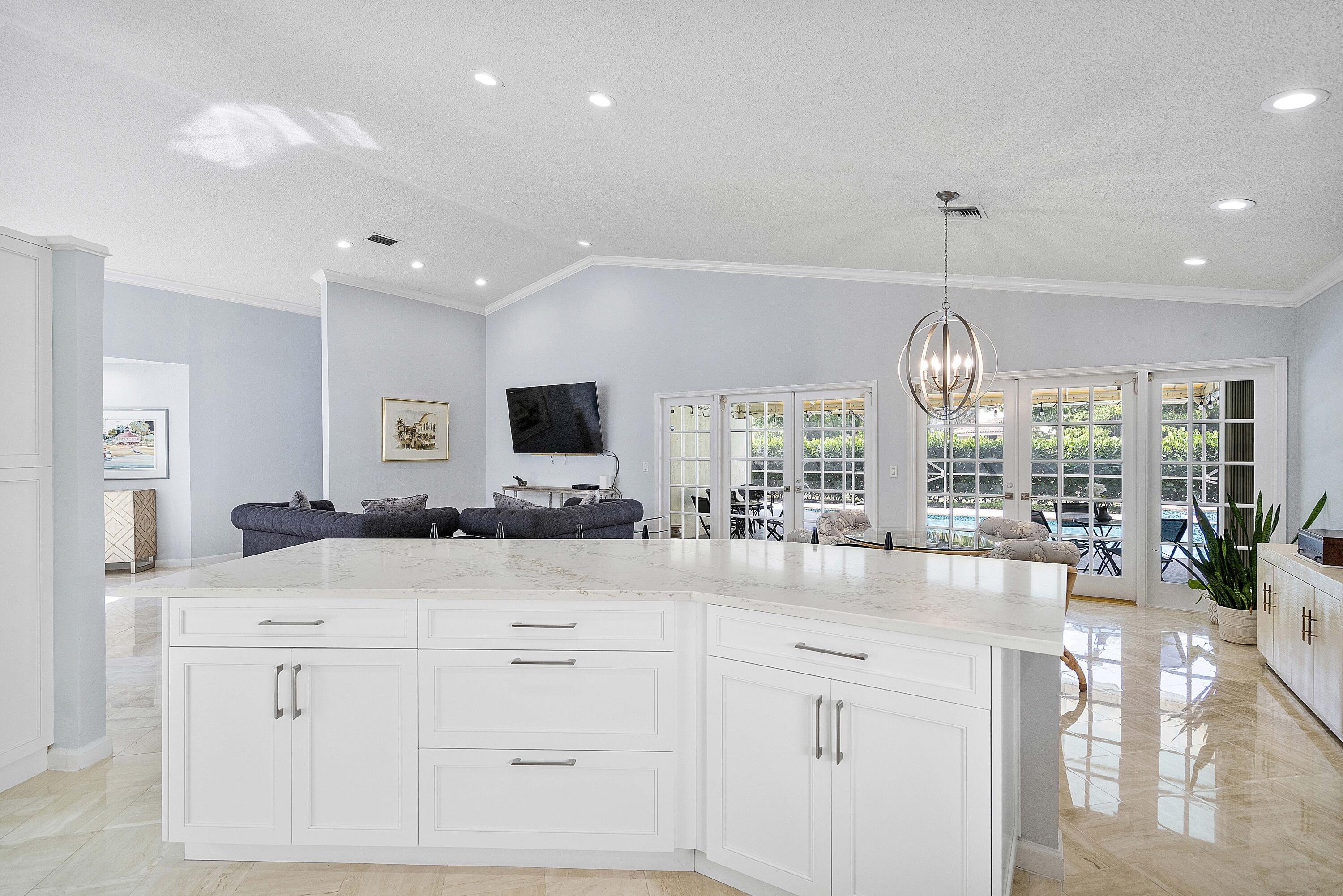 22652 Esplanada Circle W