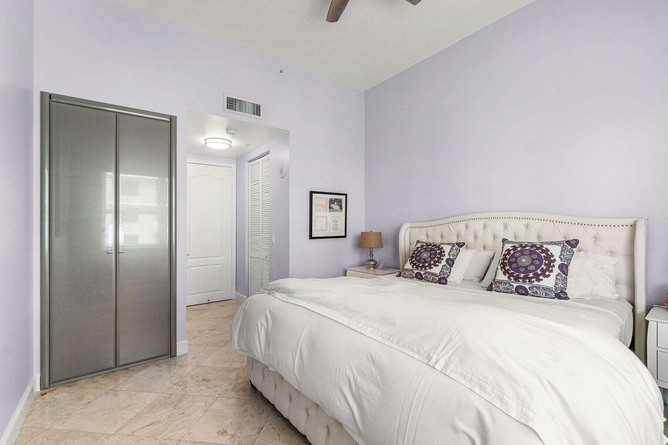 99 SE Mizner Boulevard 543