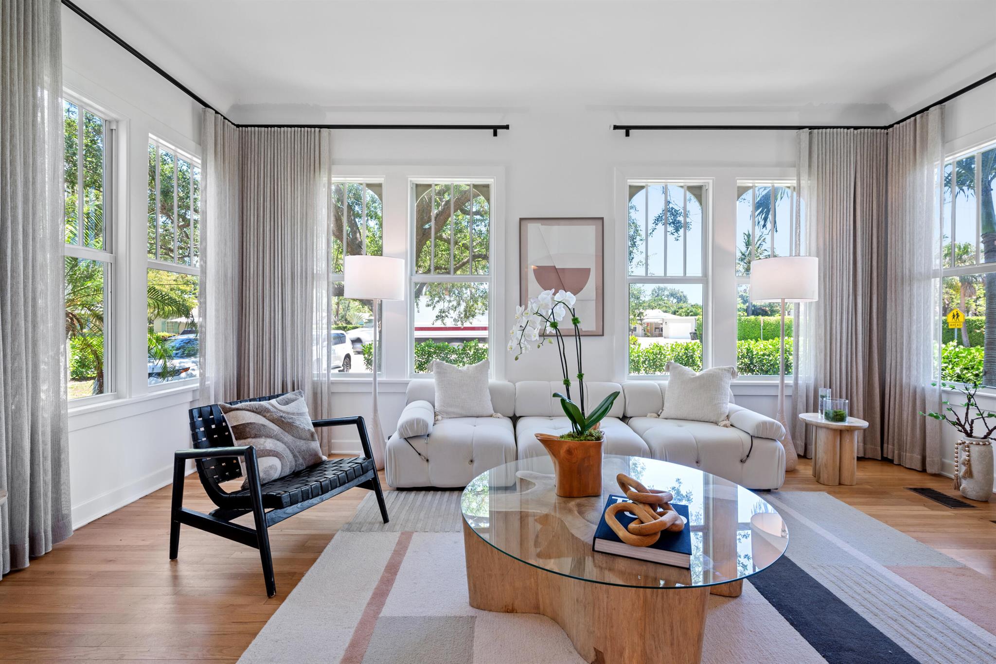 516 N Swinton Avenue