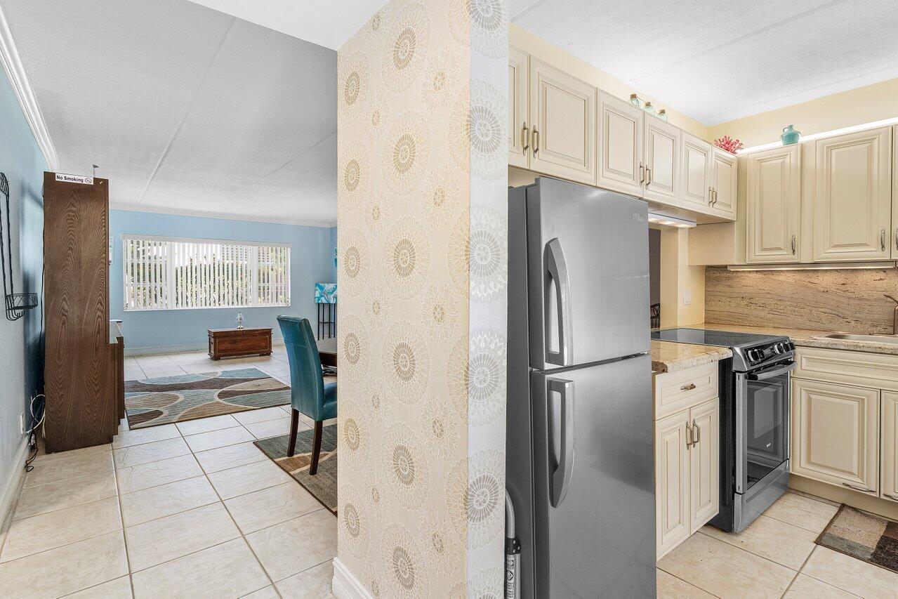 4500 N Flagler Drive D5