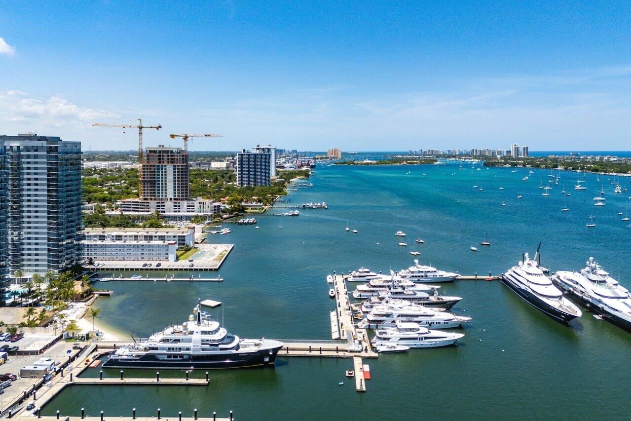 4500 N Flagler Drive D5