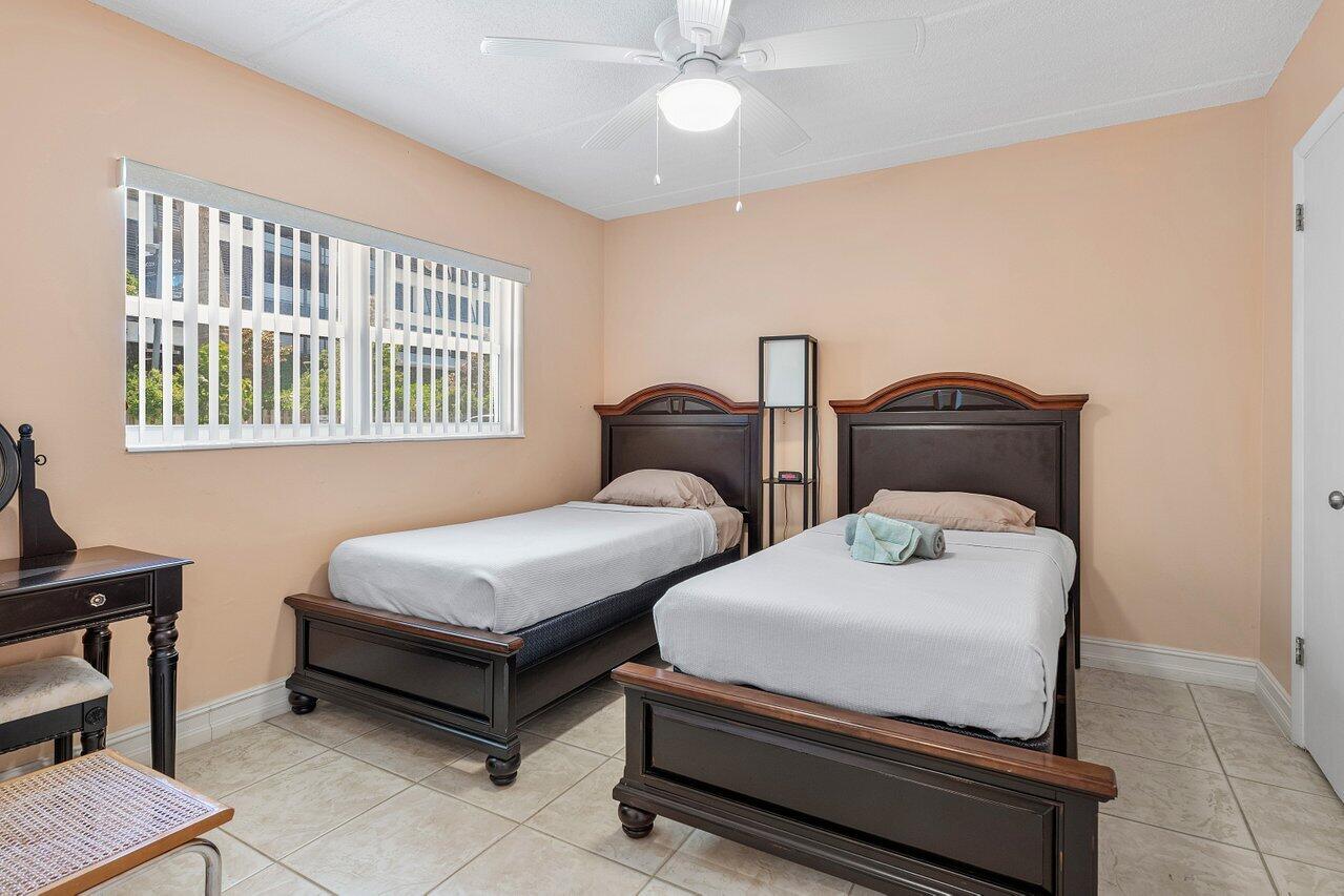 4500 N Flagler Drive D5