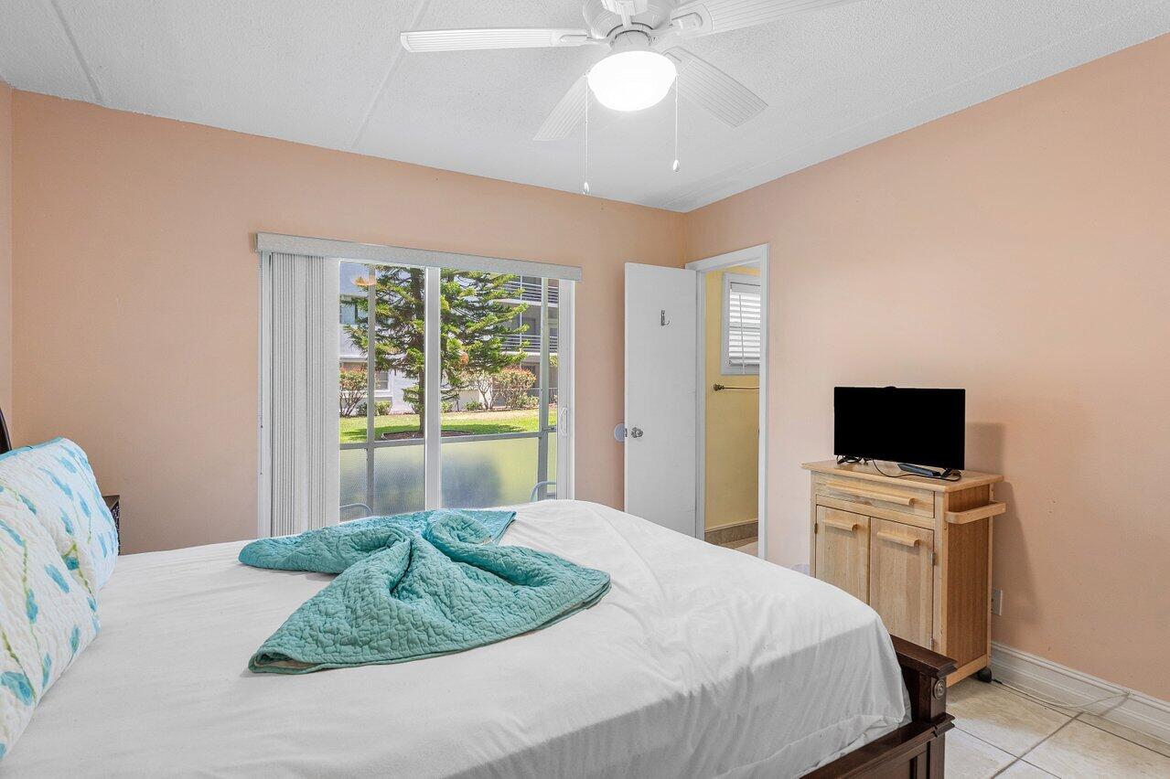 4500 N Flagler Drive D5