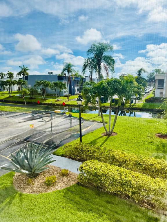 478 Capri J, Delray Beach