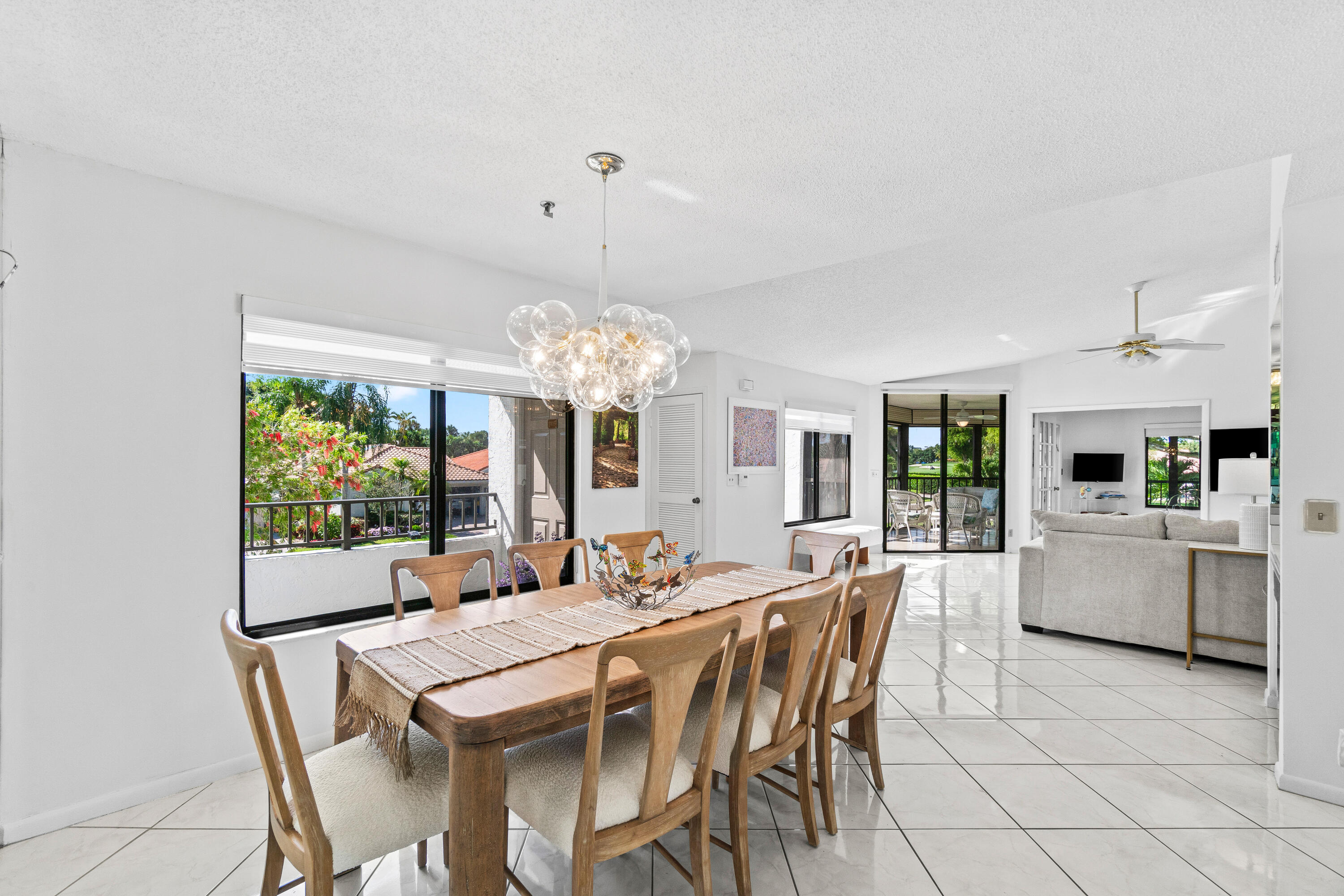 7533 Glendevon Lane 905