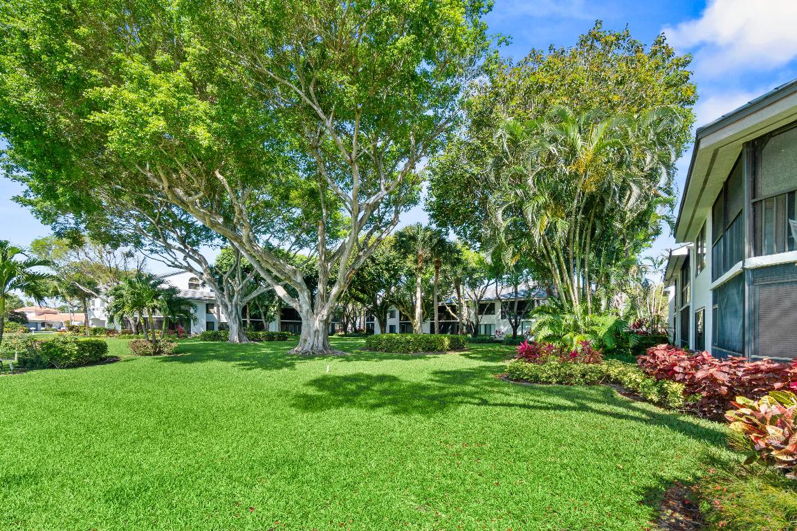 7533 Glendevon Lane 905