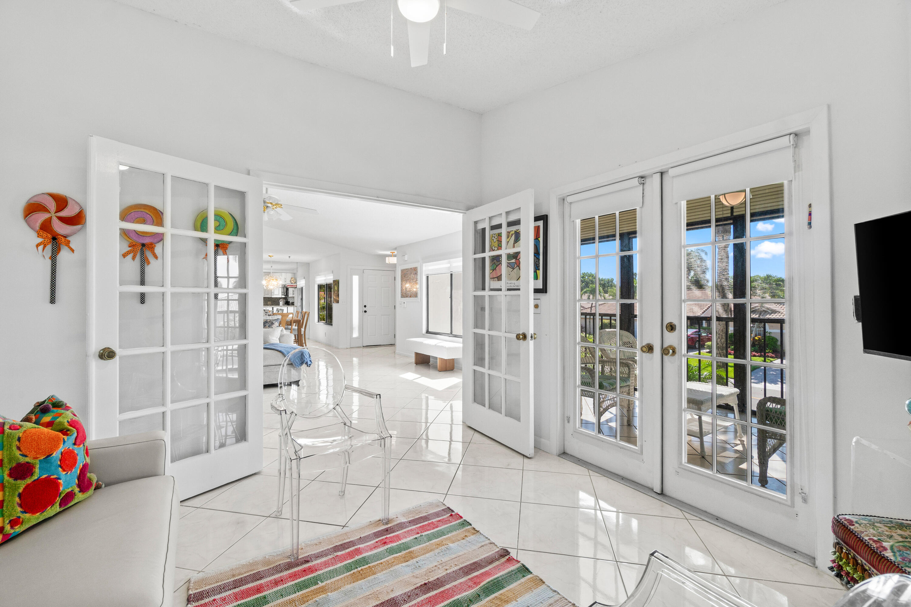 7533 Glendevon Lane 905